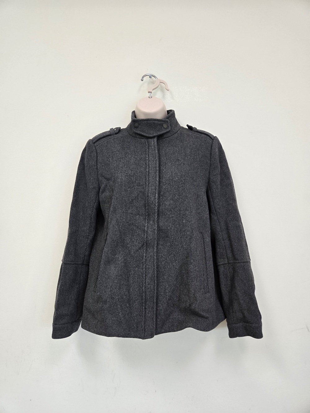 VINCE Grey Wool Pleated Coat Jacket Women’s 8 9156